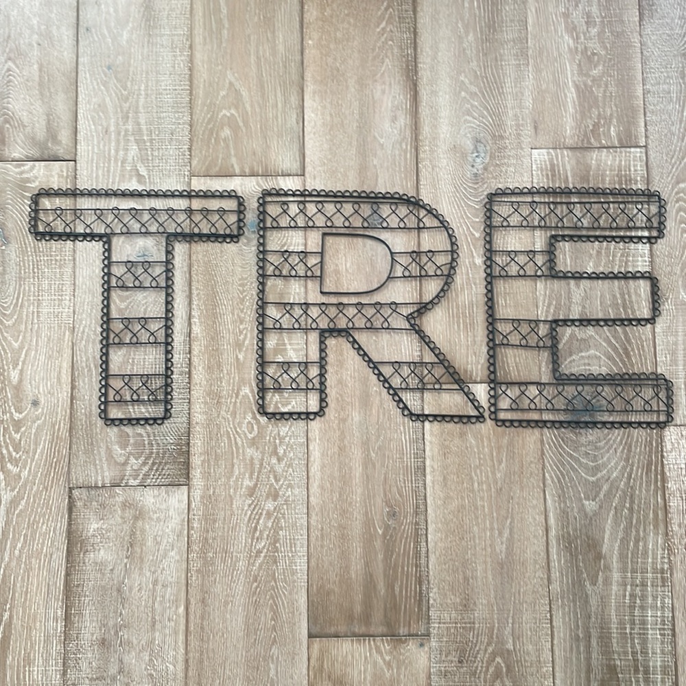 PB Teen Wire Letter Wall Hanging Memo Holders